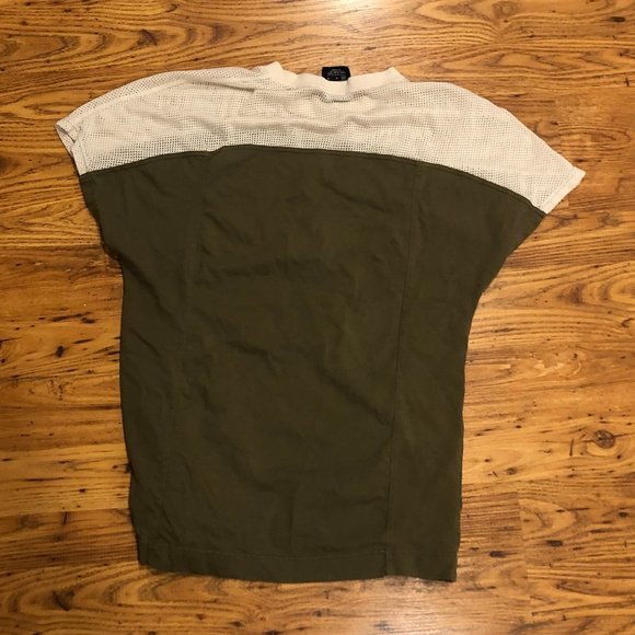 NIKE Dress - Picture 2 of 2